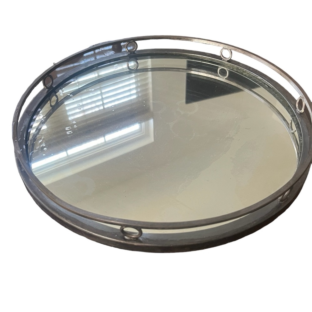 Mirror tray